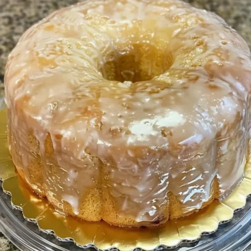 Pineapple Cream Cheese Pound Cake 🍍
