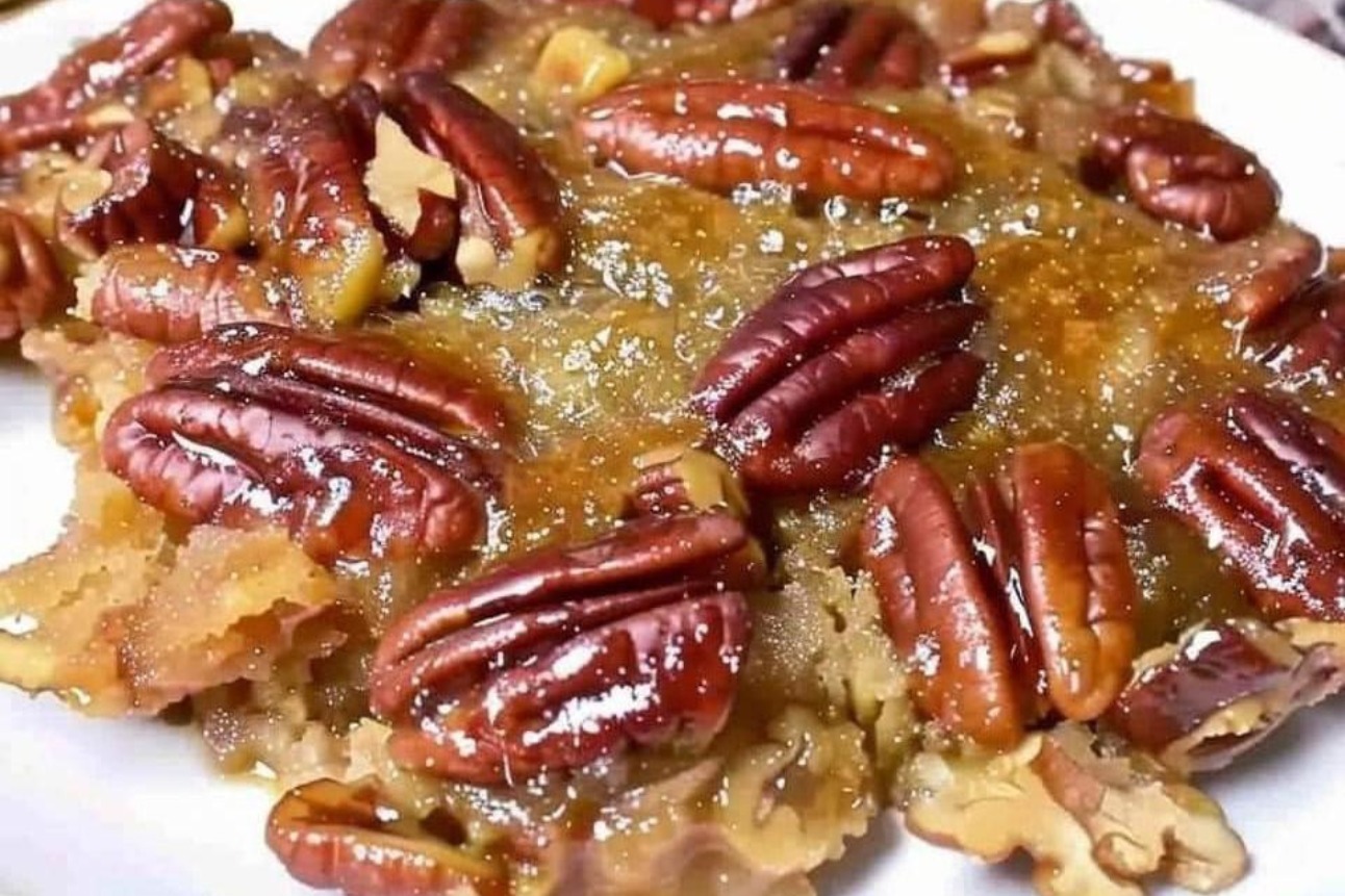 Dixie’s Pecan Pie Cobbler