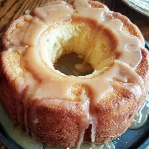 Salted Caramel Kentucky Butter Cake 🍰✨